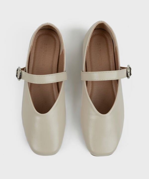 BEIGE BALLERINA FLATS