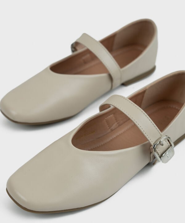 BEIGE BALLERINA FLATS