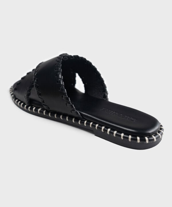 BLACK SANDALS