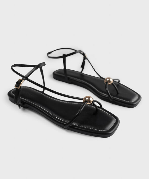 BLACK SANDALS