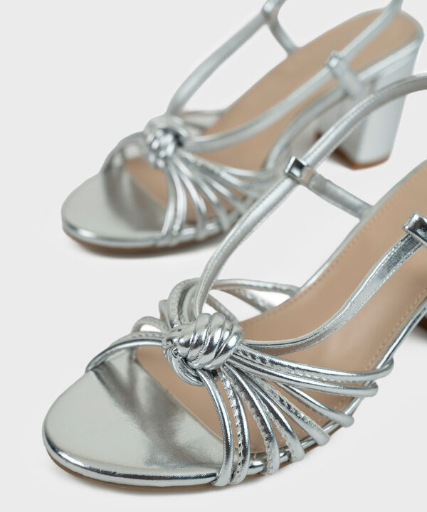 SILVER BLOCK HEEL
