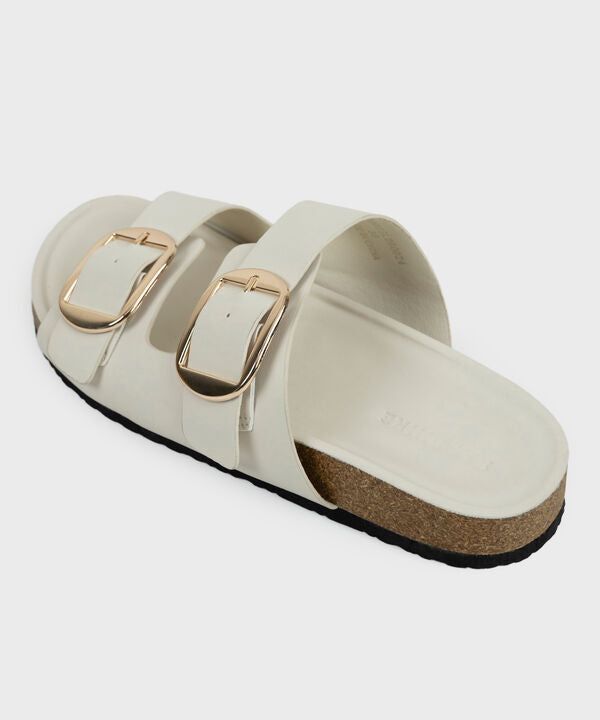 BEIGE SANDALS