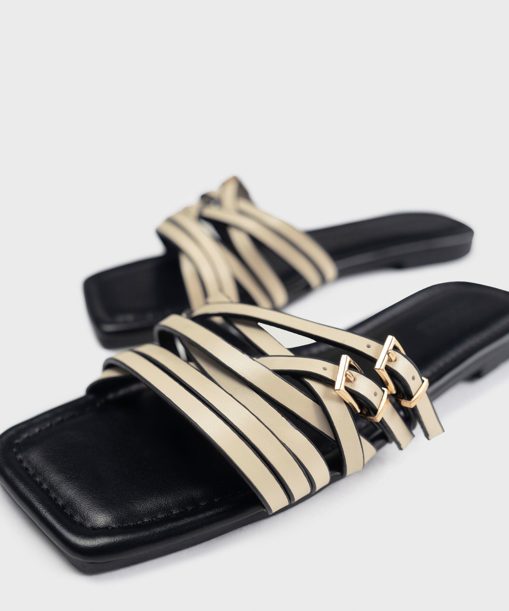 OFF WHITE FLATS 0000SL260033