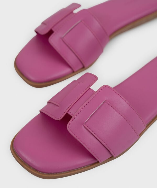 PINK SANDALS