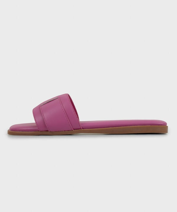 PINK SANDALS
