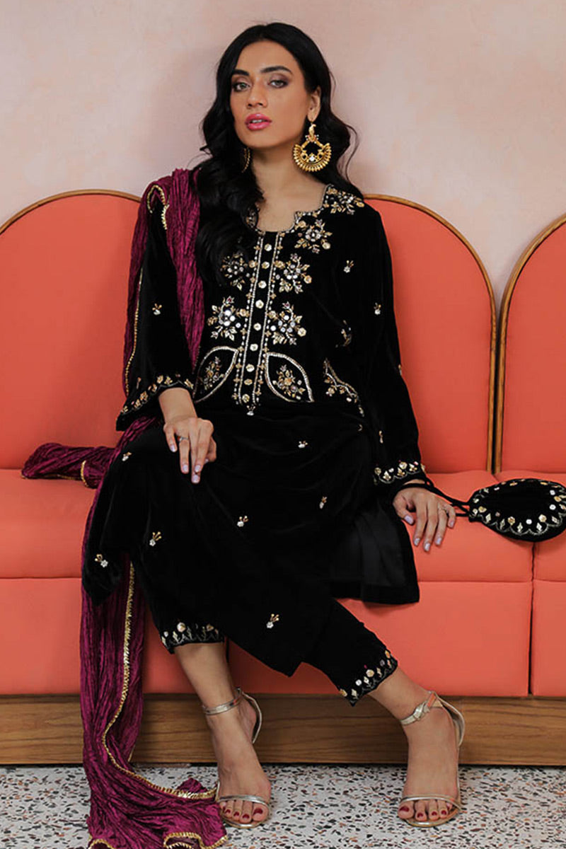 Dusky Black