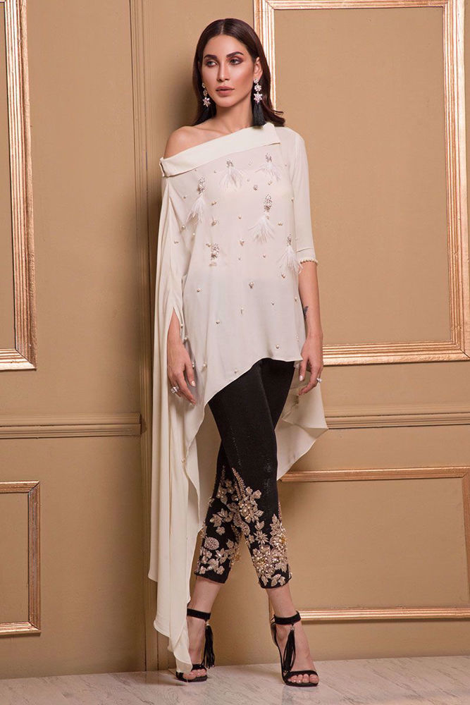 Double georgette off-shoulder cape