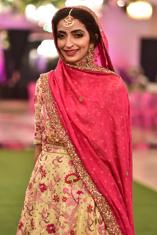 Ajn-0028 with Timeless Appeal