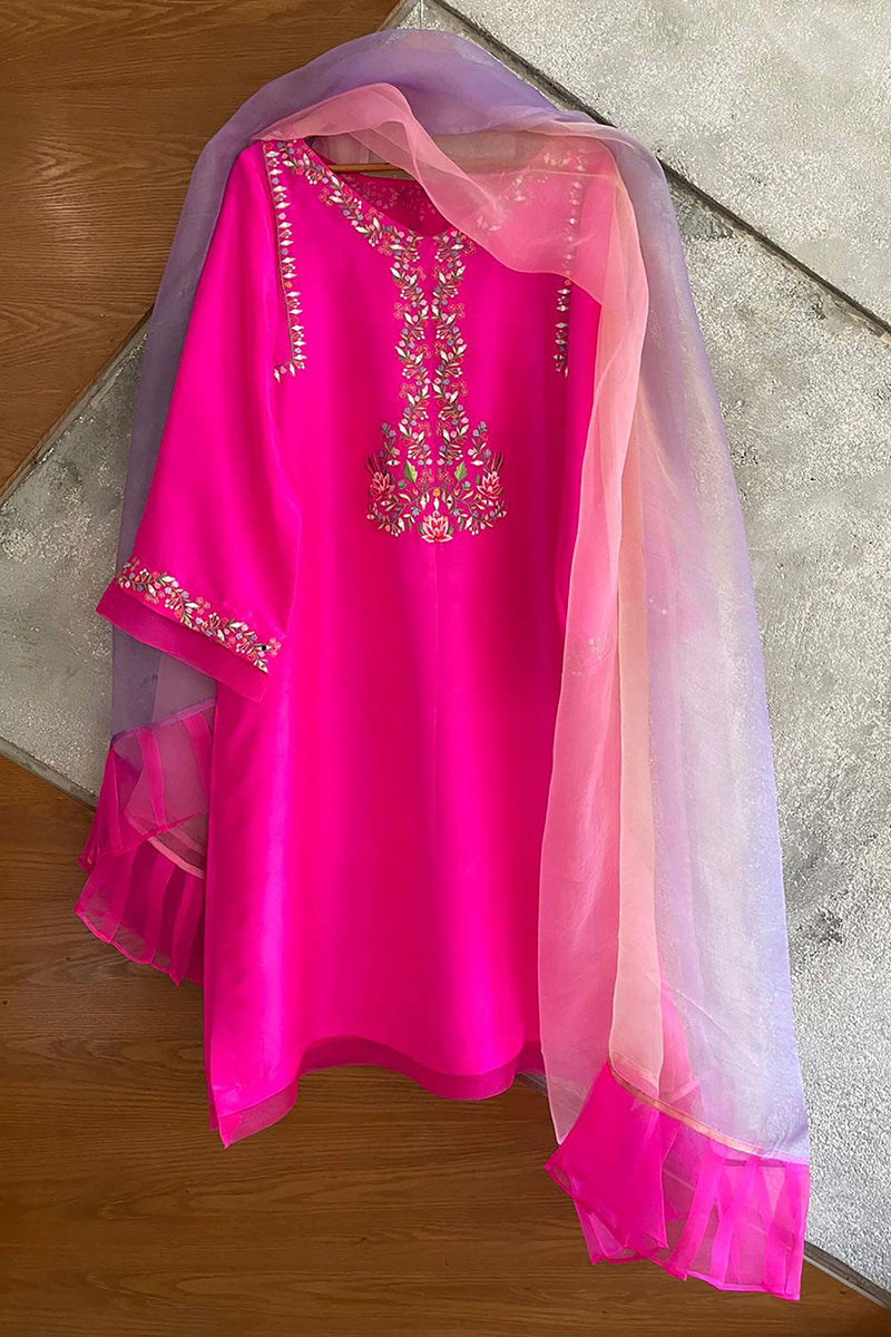 https://cdn.shopify.com/s/files/1/0799/2921/3243/files/0001437_raw-silk-with-floral-embroidery.jpg?v=1692428213
