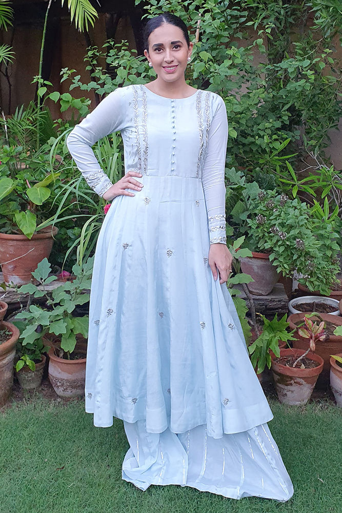 Ajn-009 with Fine Embroidery