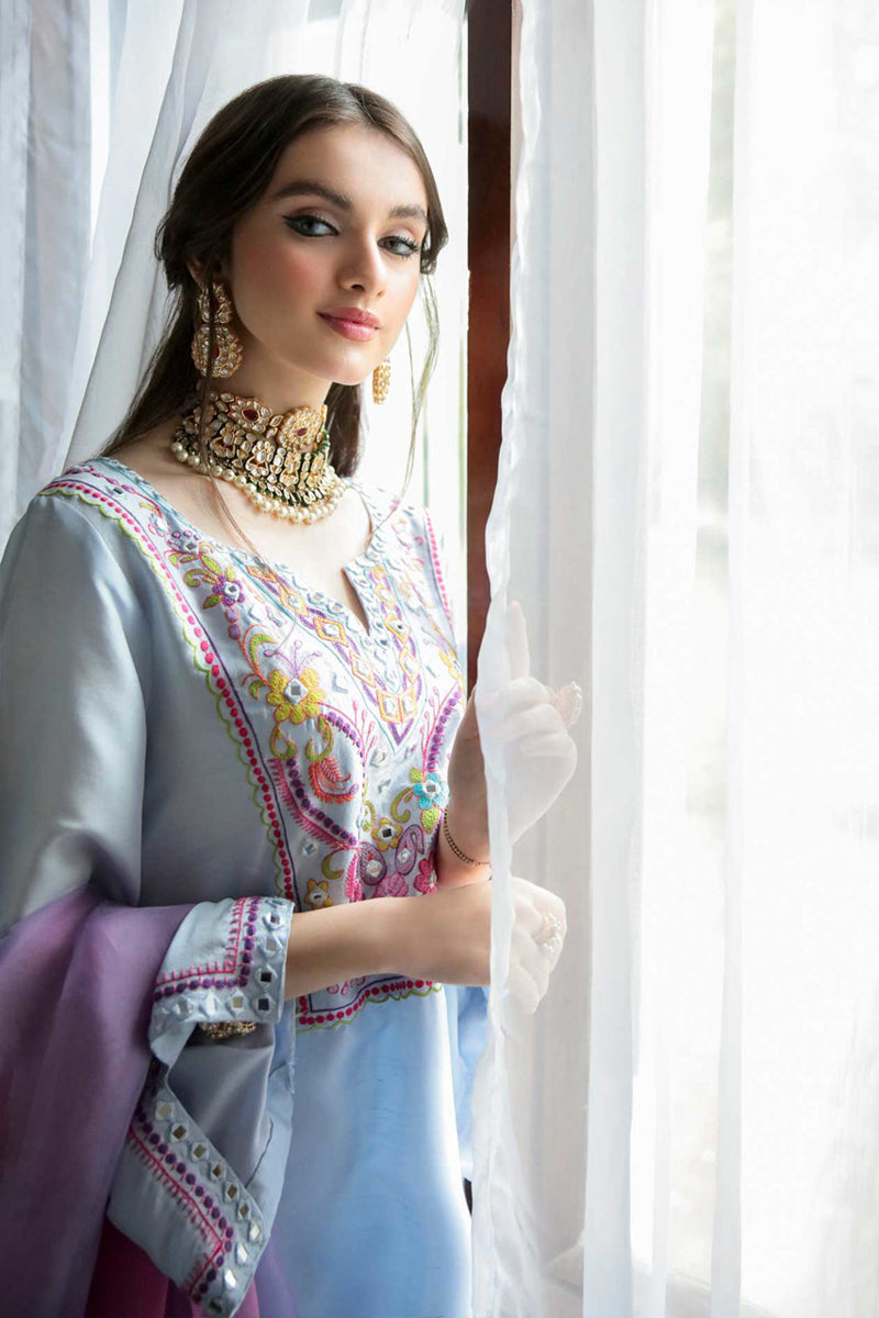 https://cdn.shopify.com/s/files/1/0799/2921/3243/files/0001457_eid-edit-light-blue.jpg?v=1692428629