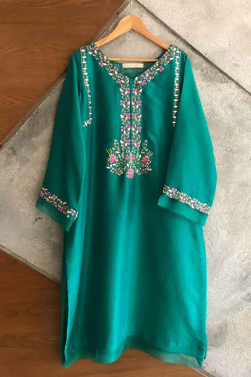 Turquoise Lotus