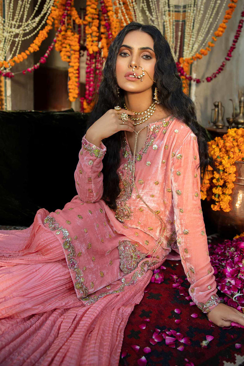 https://cdn.shopify.com/s/files/1/0799/2921/3243/files/0001672_meharma.jpg?v=1692352340
