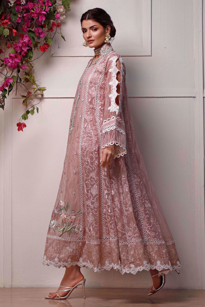 Husn bano blush