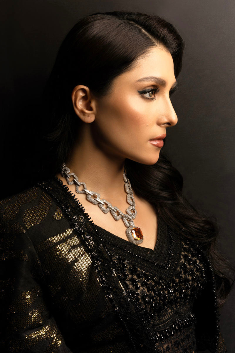 Ayeza Khan In Hestia