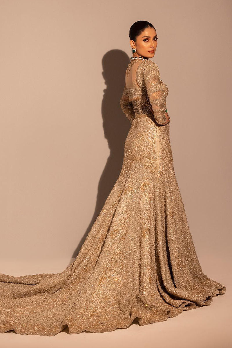 Ayeza Khan