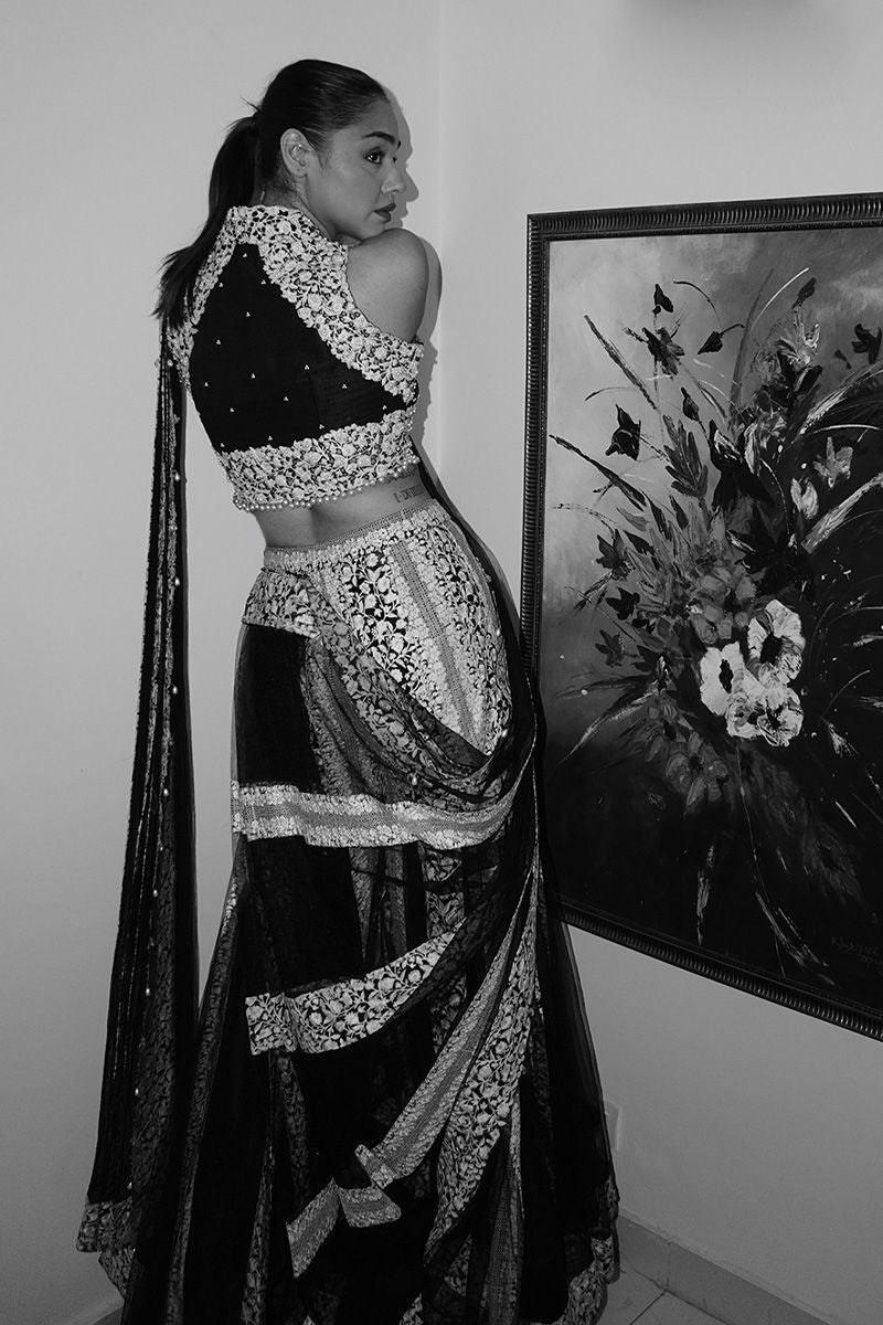 Ayesha Rashad in Nera