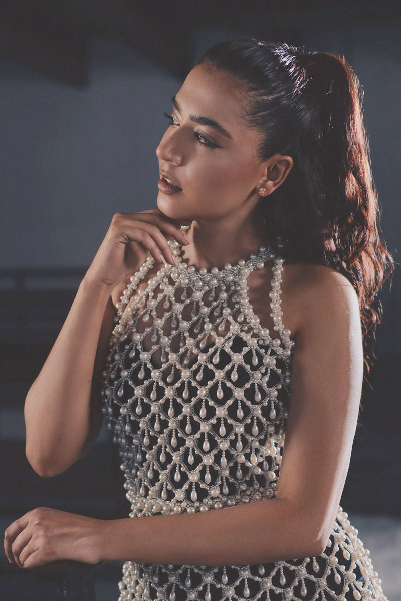 Mansha Pasha In Velvet Dream