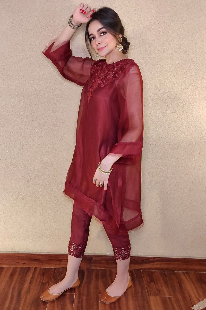 Cutwork Basic - Maroon
