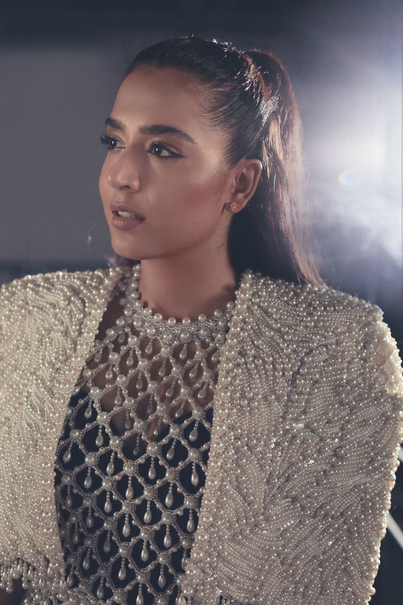 Mansha Pasha In Velvet Dream