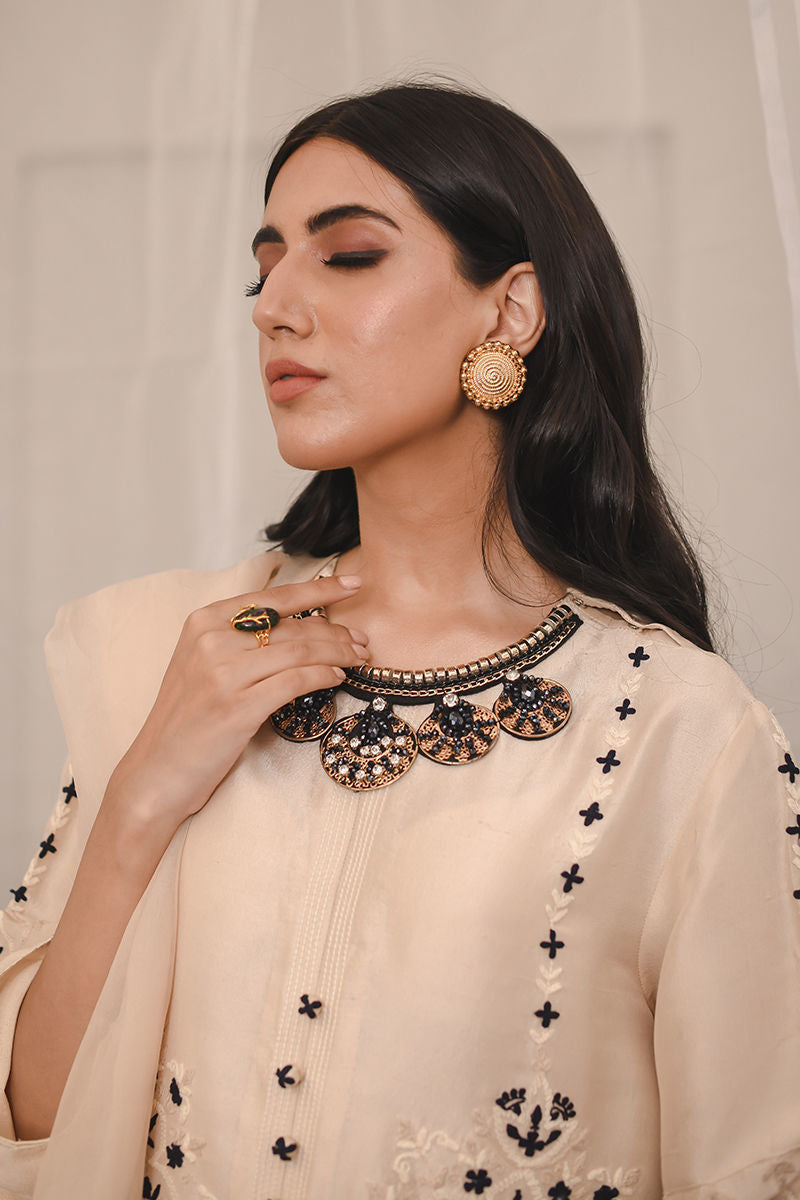 https://www.amnaarshad.pk/images/thumbs/0002381_zarin.jpeg