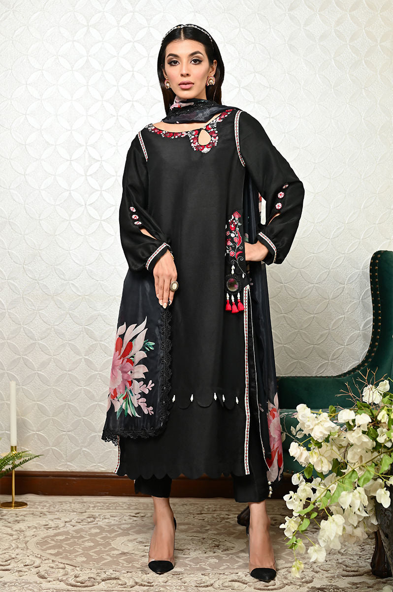 https://www.amnaarshad.pk/images/thumbs/0002399_palawan-black-raw-silk.jpeg