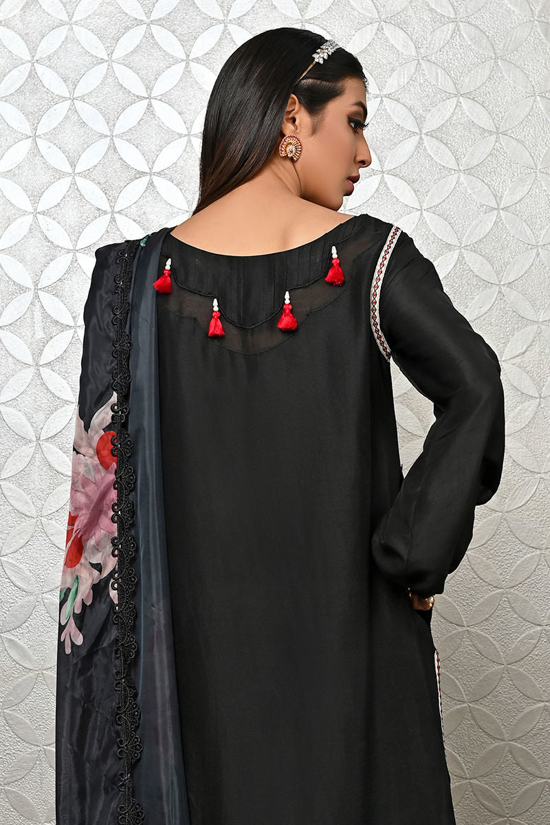 https://www.amnaarshad.pk/images/thumbs/0002402_palawan-black-raw-silk.jpeg