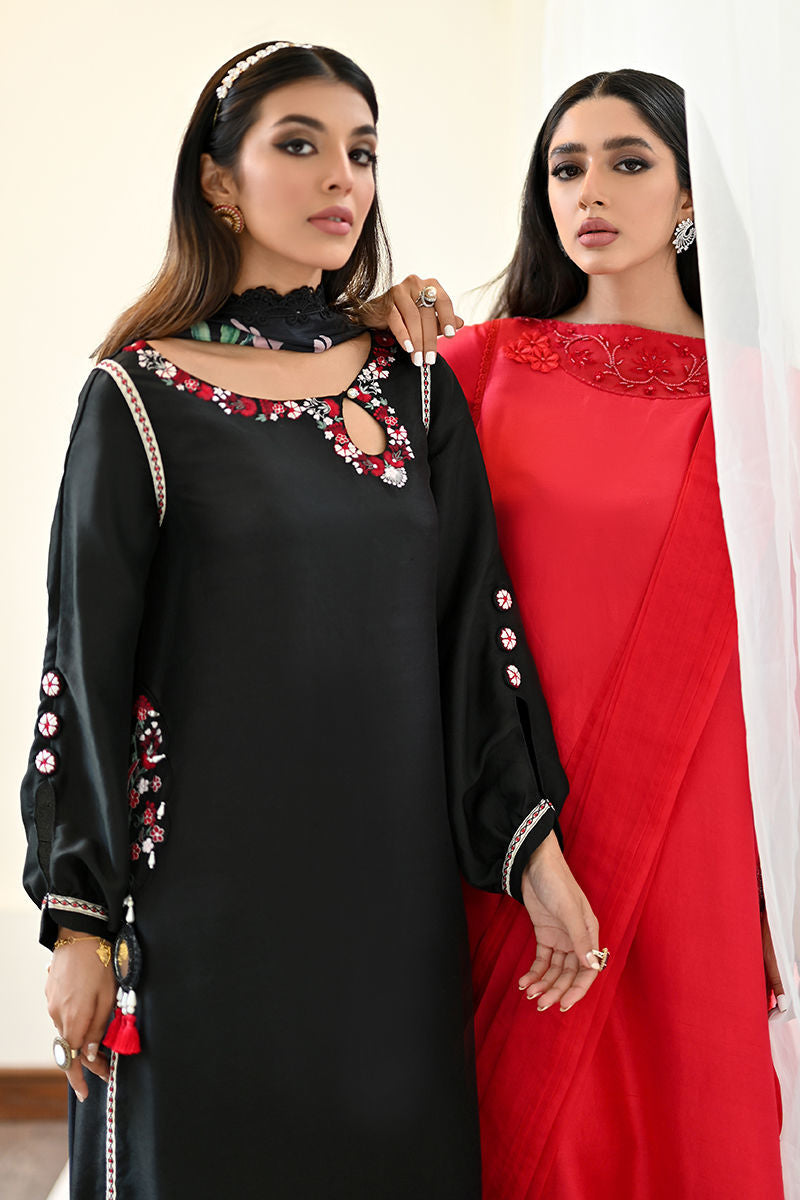https://www.amnaarshad.pk/images/thumbs/0002411_palawan-black-raw-silk.jpeg