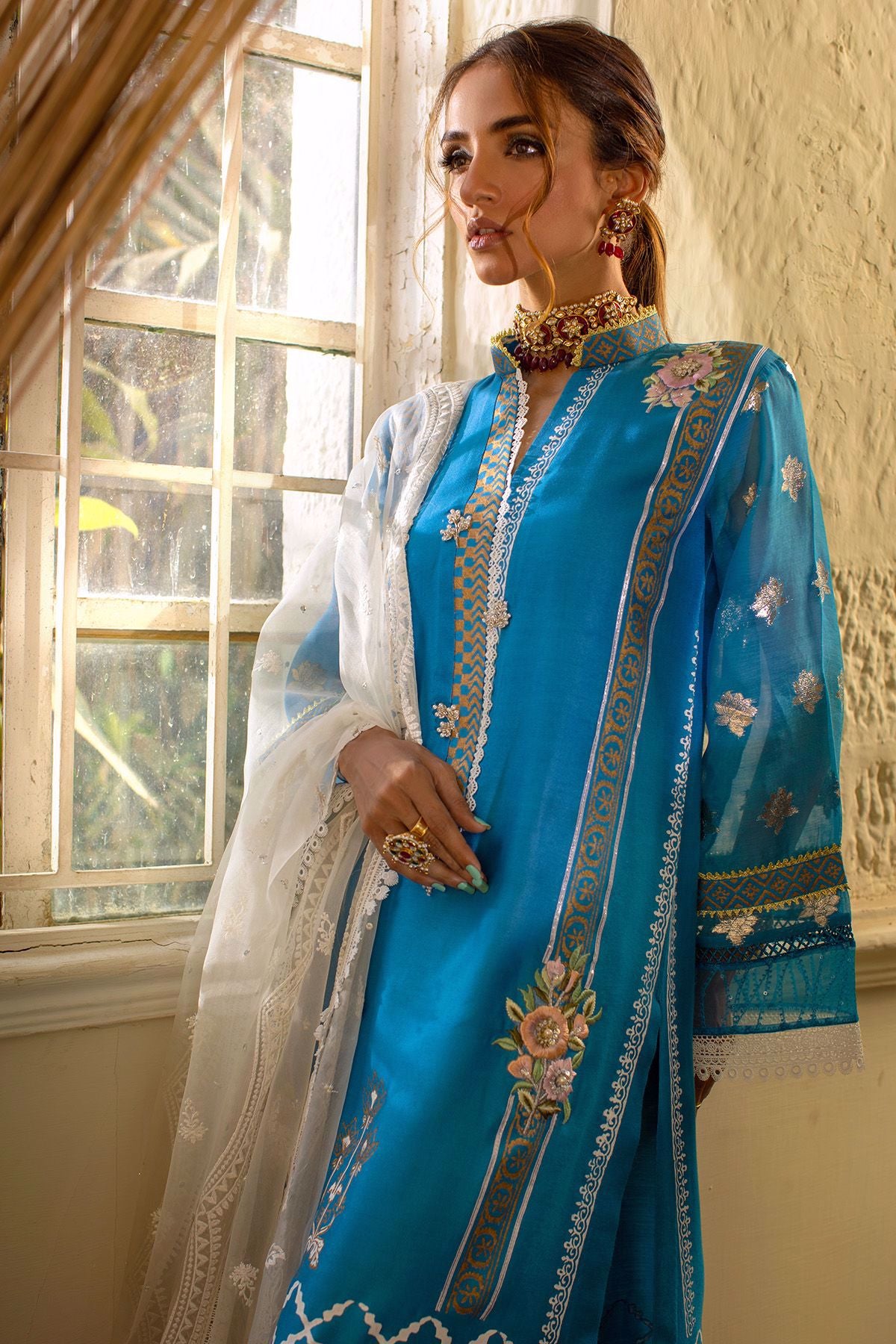 Marie – Cobalt Blue