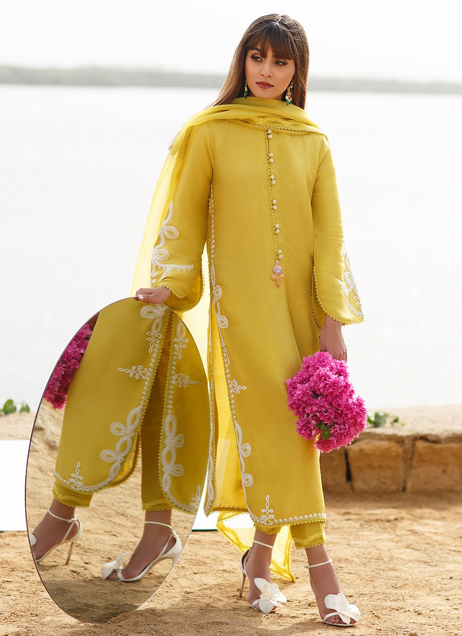 Nashi Green Column Shirt With Dupatta