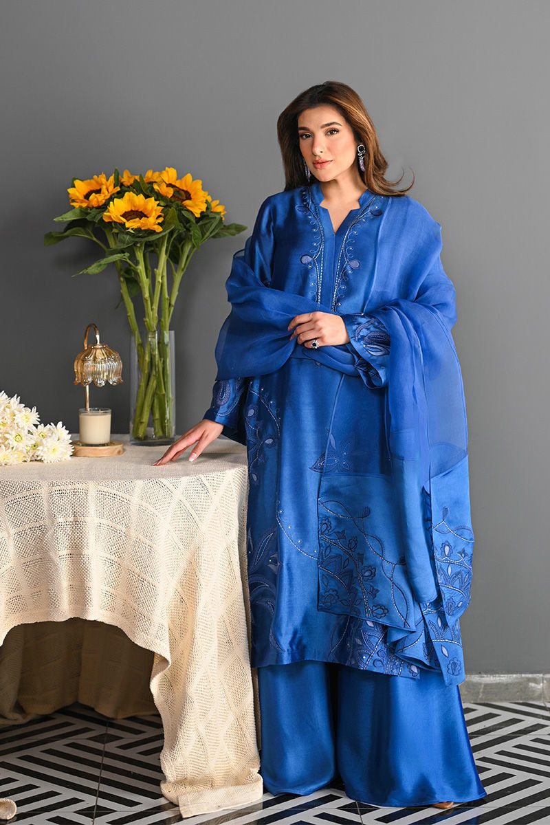 https://www.amnaarshad.pk/images/thumbs/0002928_ziyrah.jpeg