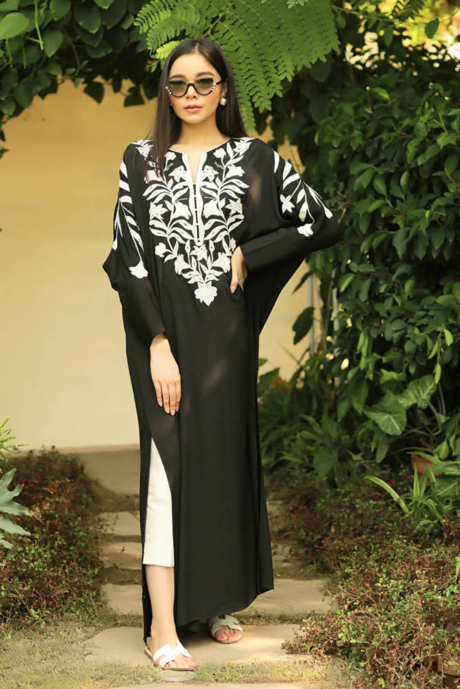 Appliqued Kaftan
