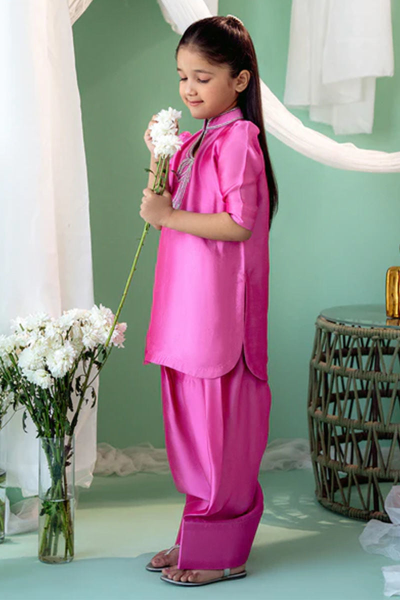 https://www.amnaarshad.pk/images/thumbs/0003198_gogo-mini.jpeg
