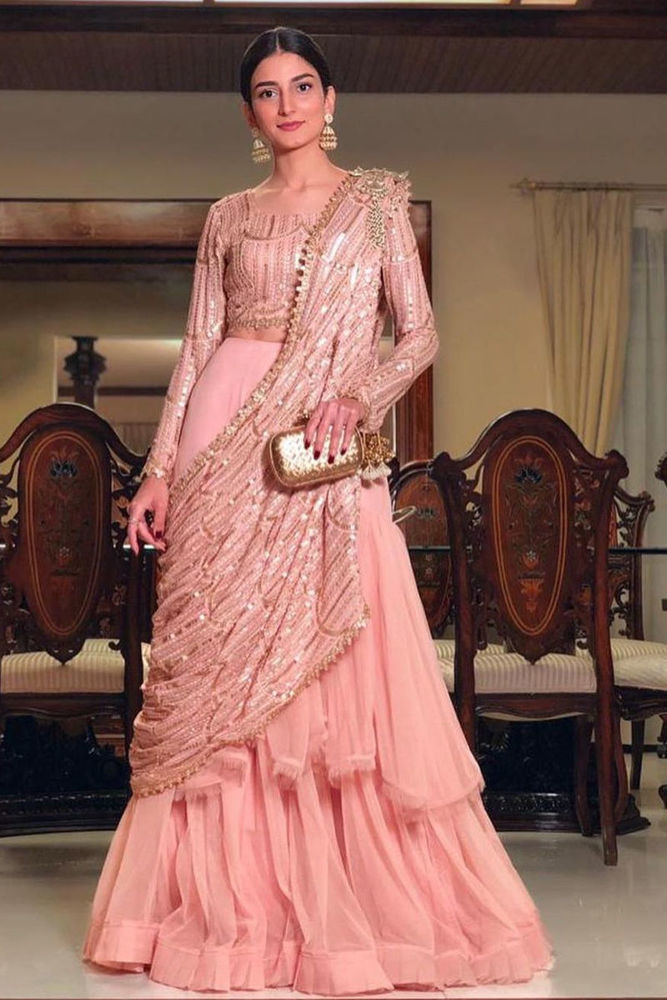 Alishay Adnan In Falak