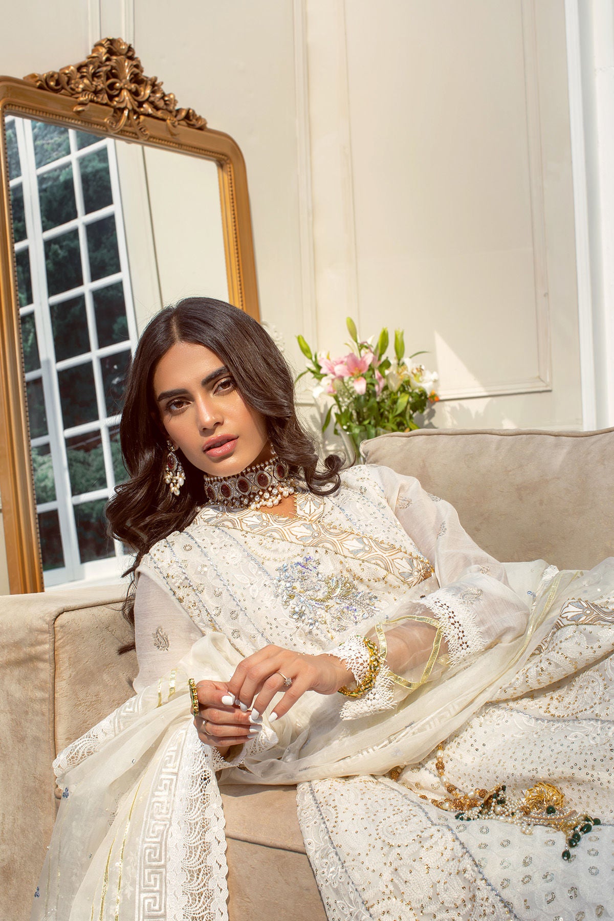 Roshni Chikankari Angharka