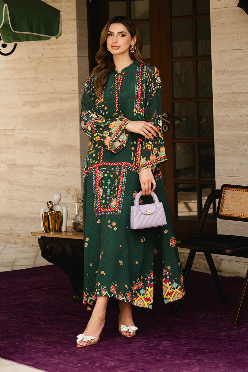 https://www.amnaarshad.pk/images/thumbs/0004030_lolita-kaftan.jpeg