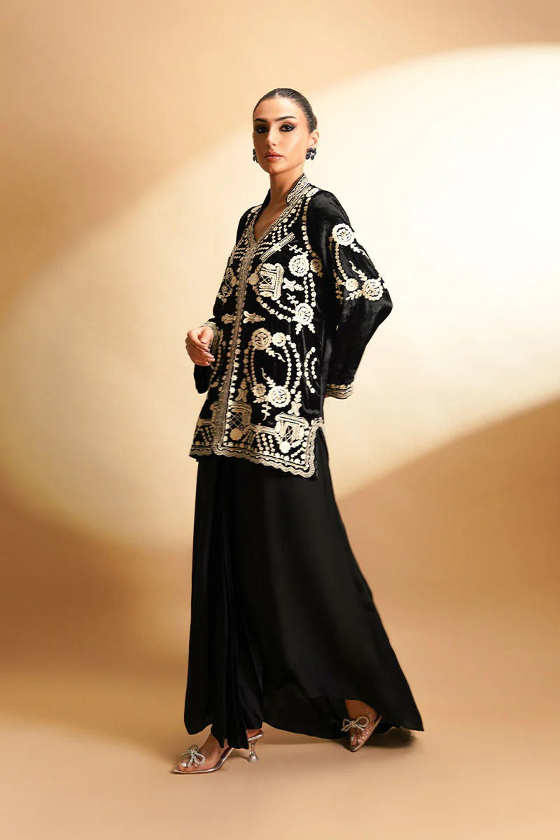 https://www.amnaarshad.pk/images/thumbs/0004090_naira.jpeg