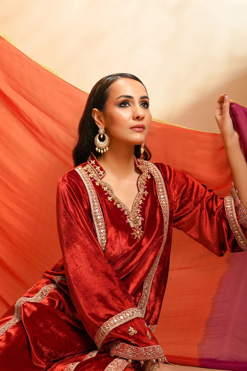 https://www.amnaarshad.pk/images/thumbs/0004128_samra.jpeg