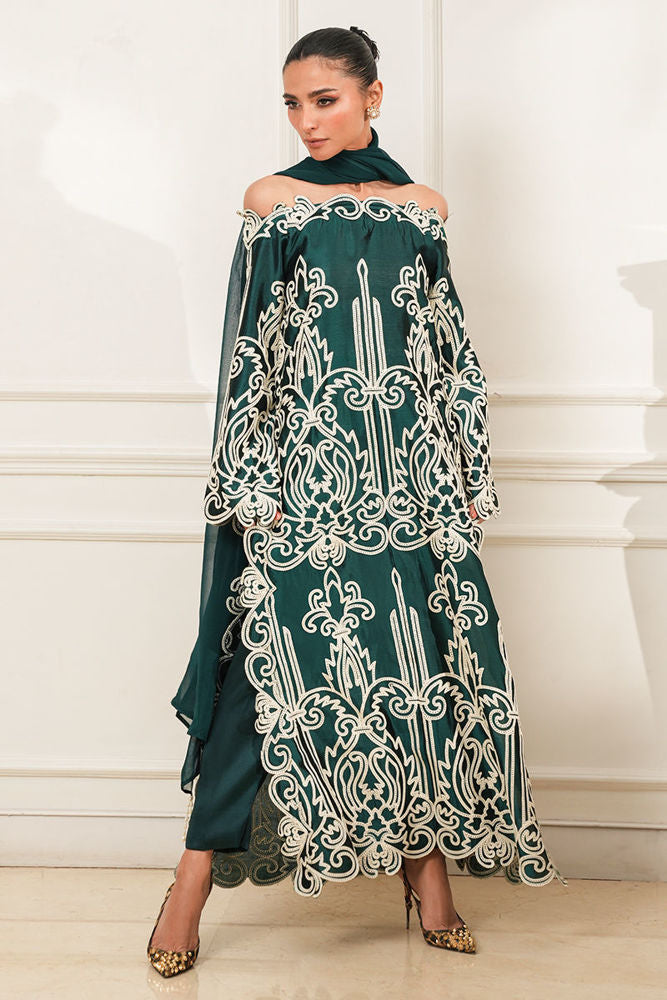Raya Green