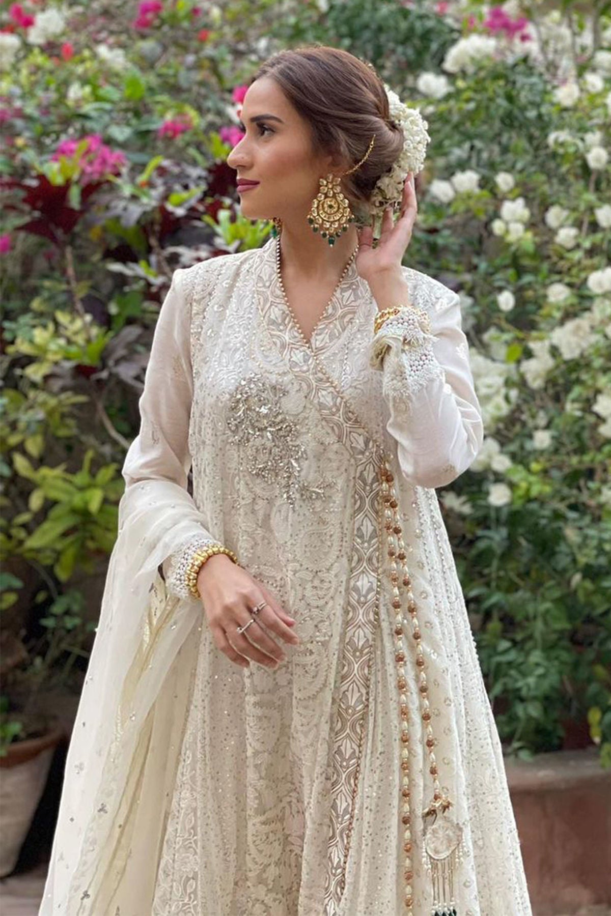 Roshni Chikankari Angharka