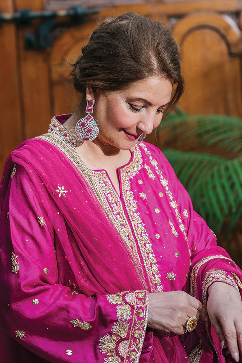 https://www.amnaarshad.pk/images/thumbs/0004166_safeera.jpeg