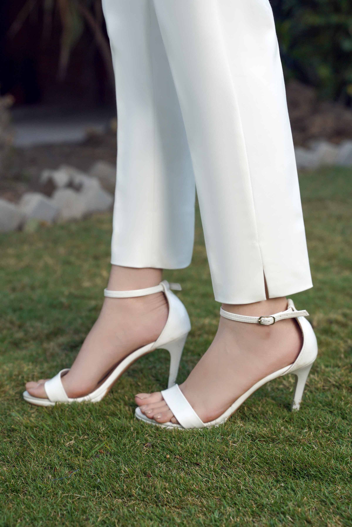 Dyed Pants-White