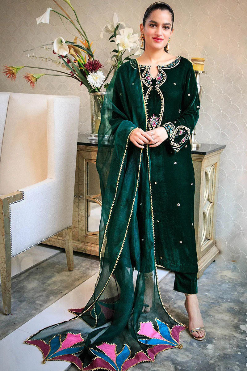 https://www.amnaarshad.pk/images/thumbs/0004326_jade-green.jpeg