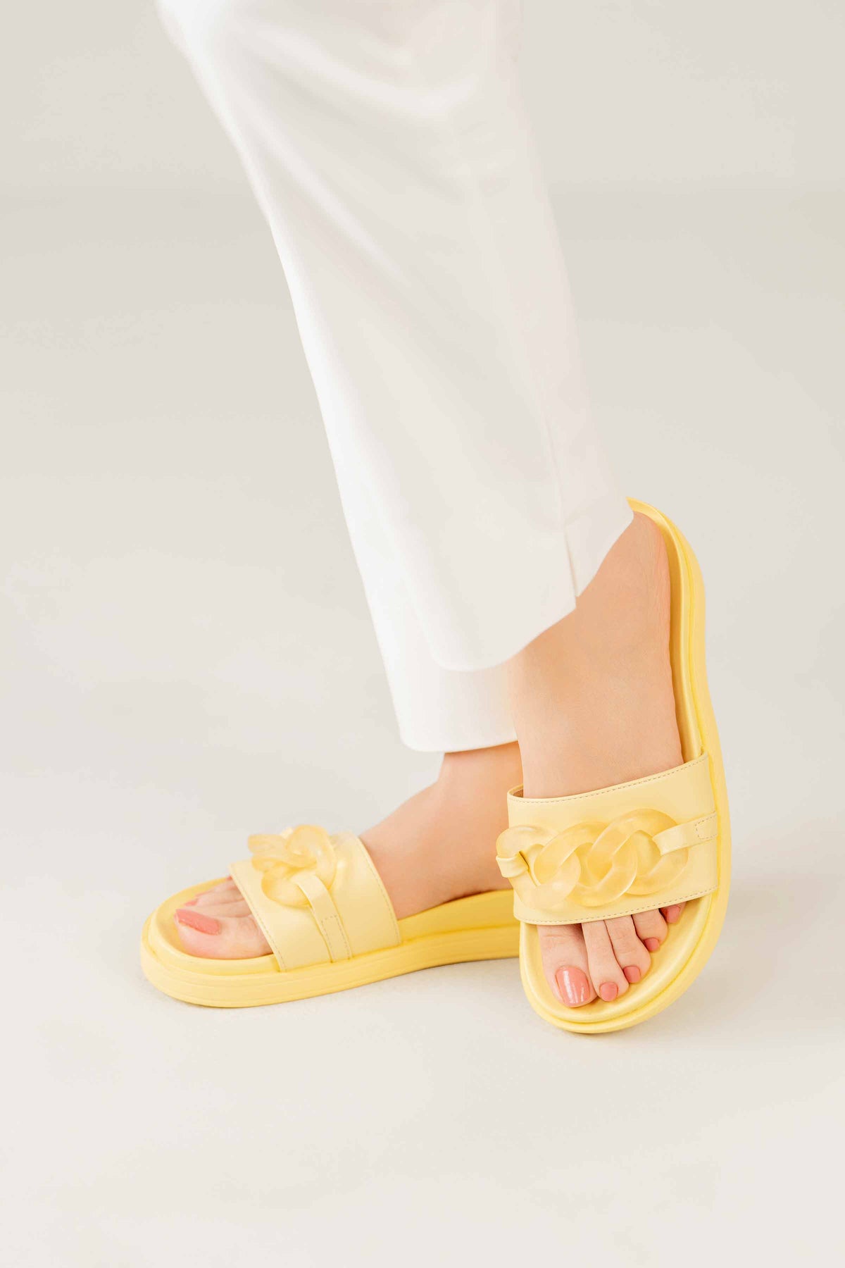 Yellow Chappal-440542902