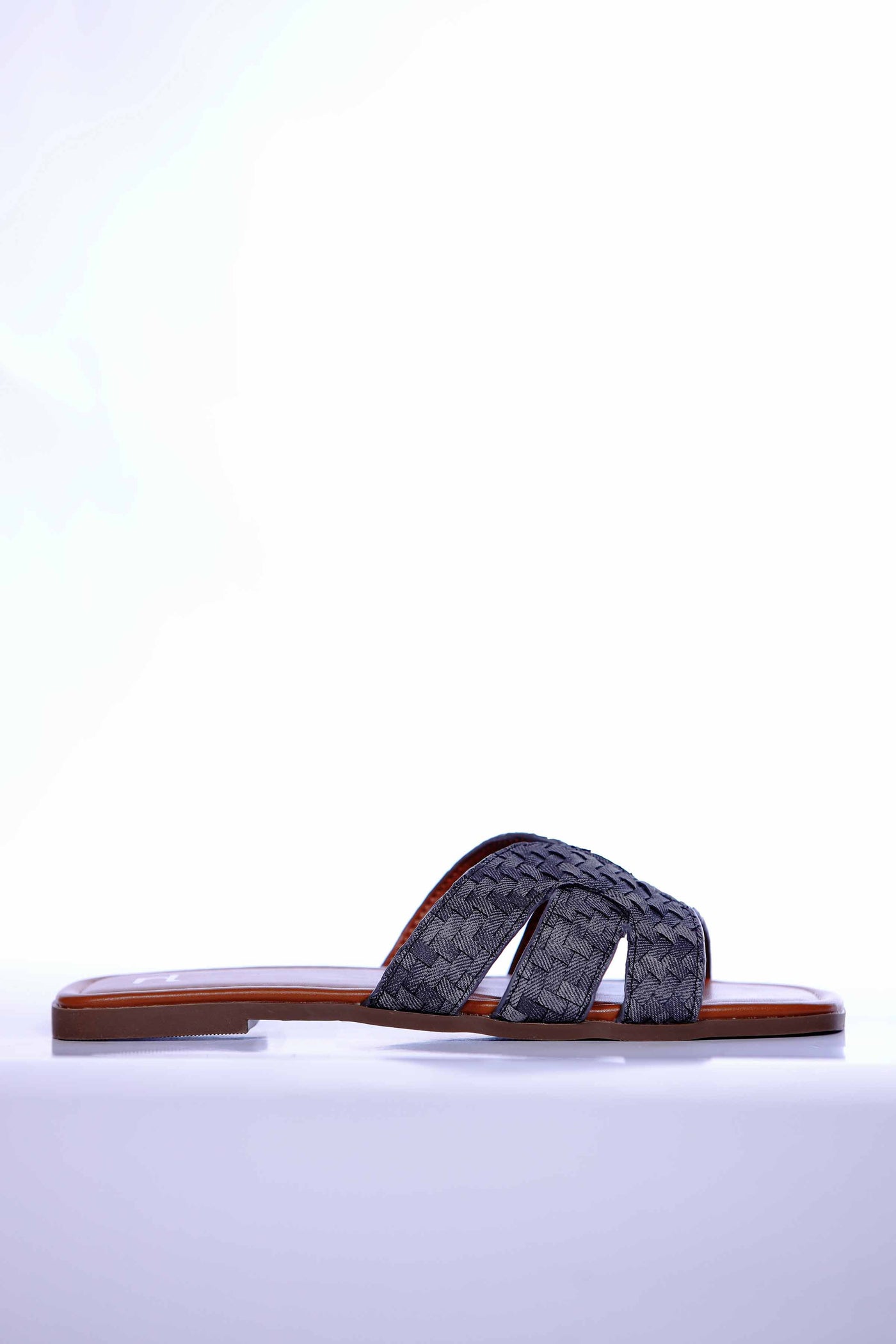 https://cdn.shopify.com/s/files/1/0534/2065/4791/files/000440783103-_1.jpg?v=1747385372