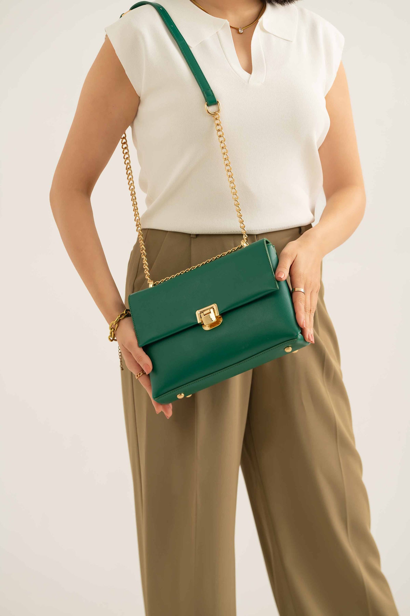 https://cdn.shopify.com/s/files/1/0534/2065/4791/files/000440812104-_2_308c223e-2652-41a9-b167-33d3f649351d.jpg?v=1747385521
