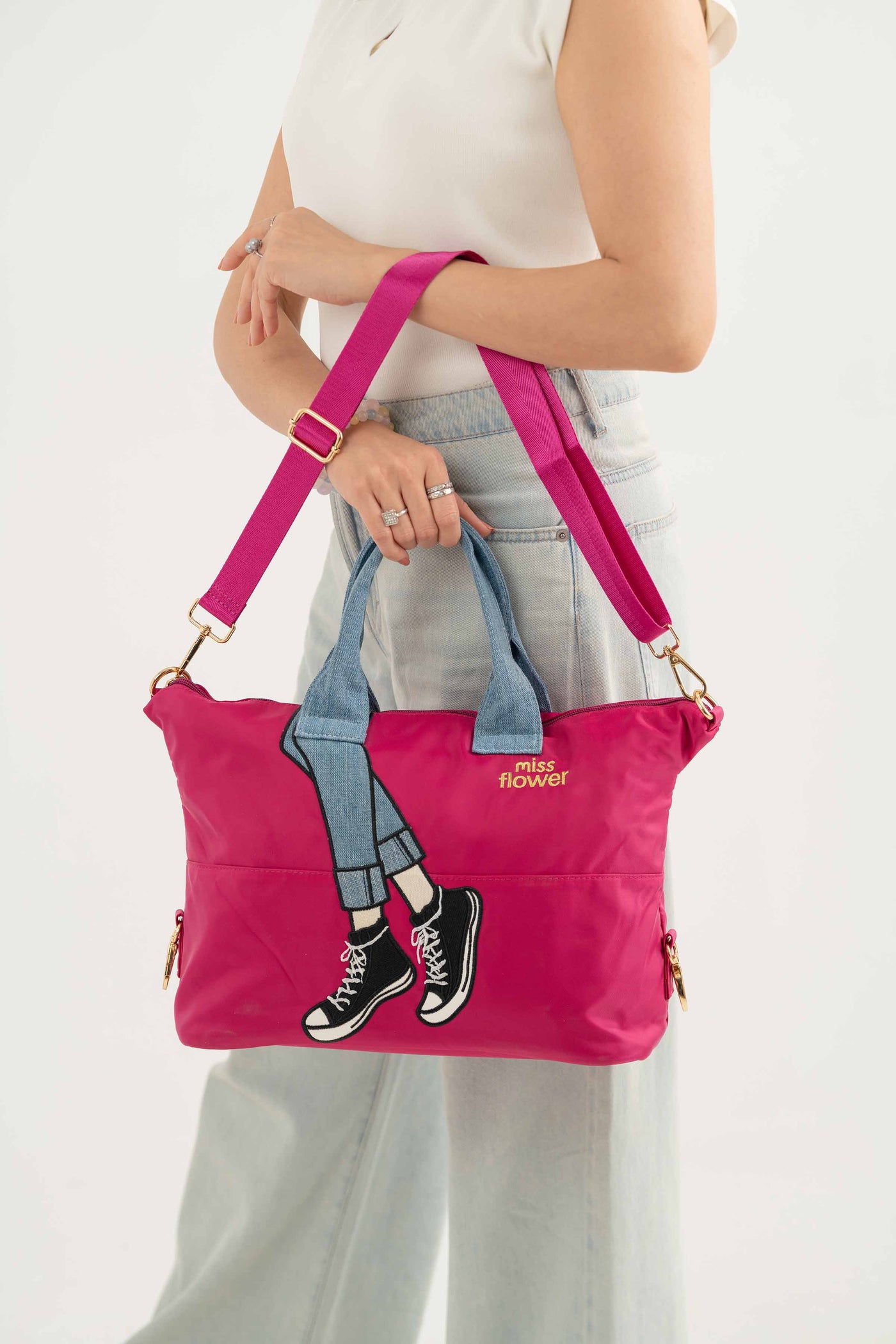 https://cdn.shopify.com/s/files/1/0534/2065/4791/files/000440842115-_2_7d0a70e2-9c69-4ac8-bf96-3fe791f6fa2d.jpg?v=1747385508