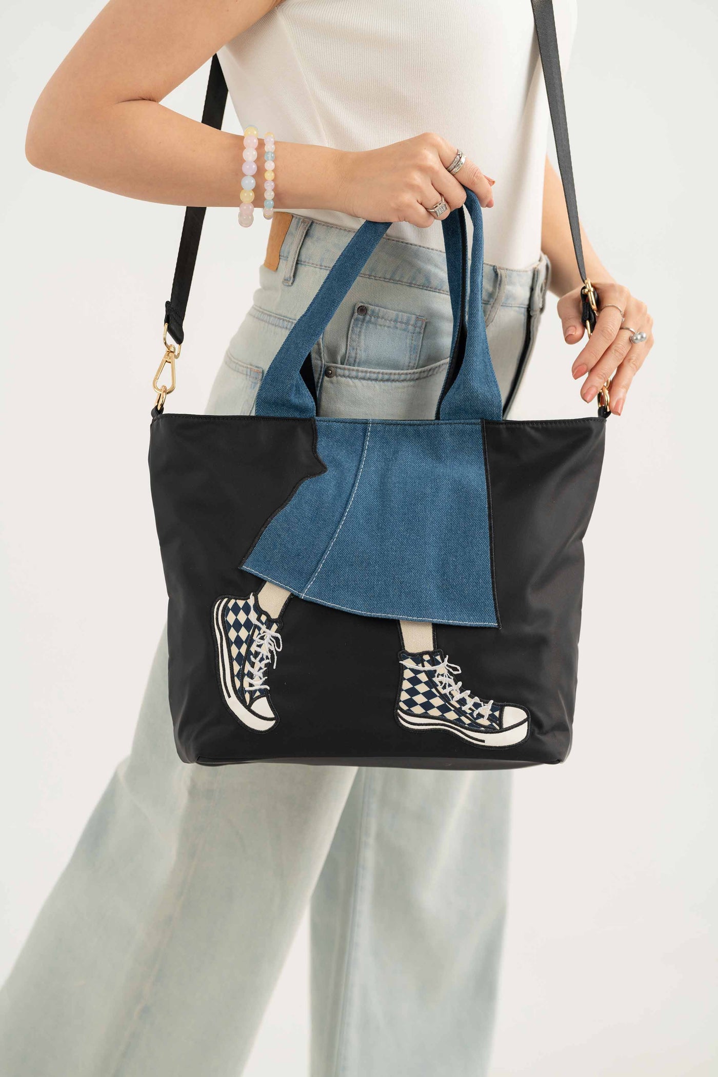 https://cdn.shopify.com/s/files/1/0534/2065/4791/files/000440862103-_4_36562450-8944-48ab-a7cc-b9f89a4659ec.jpg?v=1747385540
