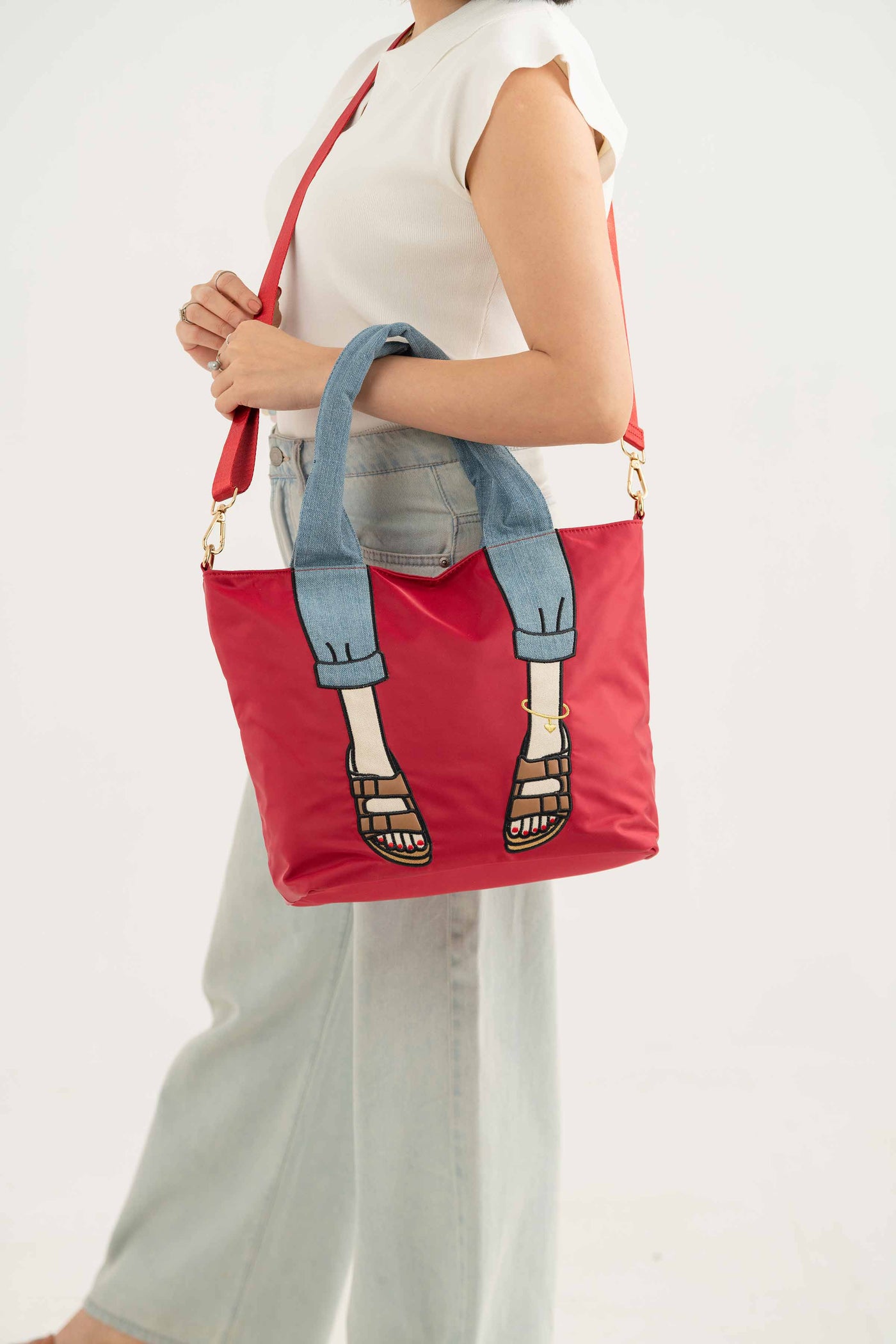 https://cdn.shopify.com/s/files/1/0534/2065/4791/files/000440882115-_4_08c215bd-c65d-417b-917a-a345e1716750.jpg?v=1747385508