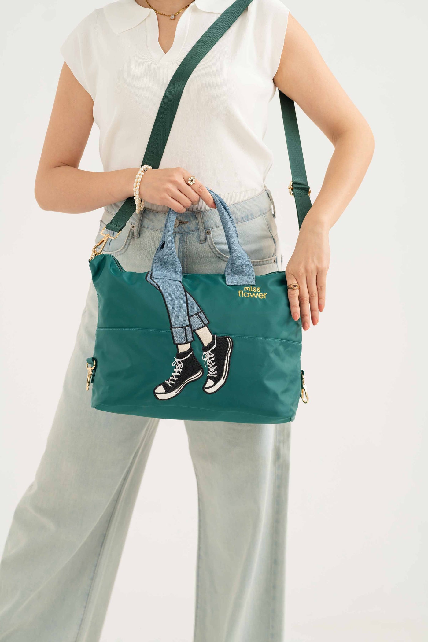 https://cdn.shopify.com/s/files/1/0534/2065/4791/files/000440892103-_2.jpg?v=1747385531